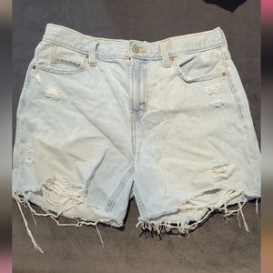 Boyfriend style high-rise Jean short